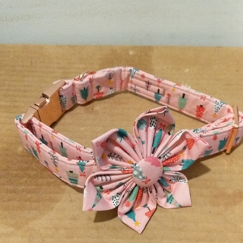 Christmas Dog Adjustable Collar w/removable Bow Pink Fabric w/rose gold Metal
